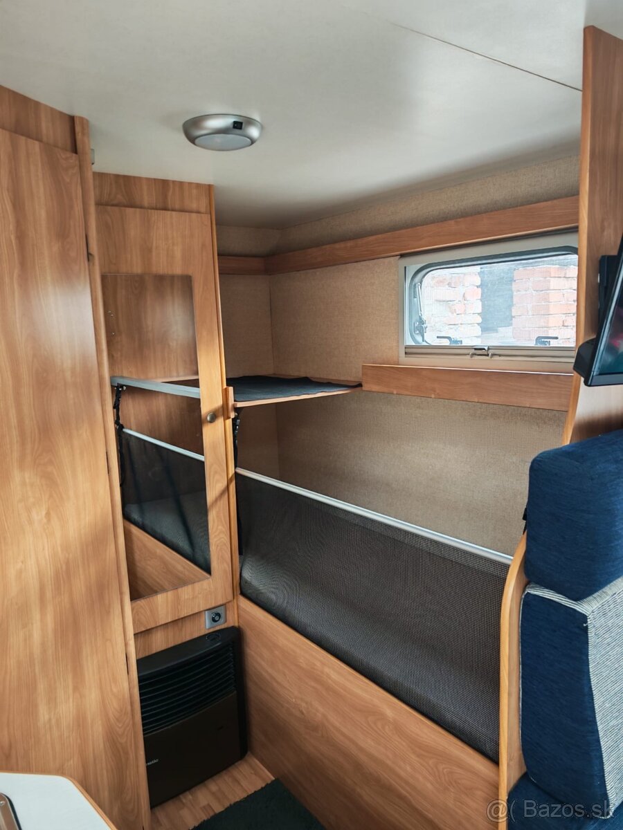 Autokaravan Ford Transit 2.0 - 11