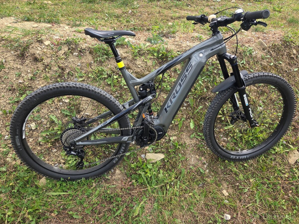 Horsky elektrobicykel celoodpruzeny ram M pneu 27,5 - 11