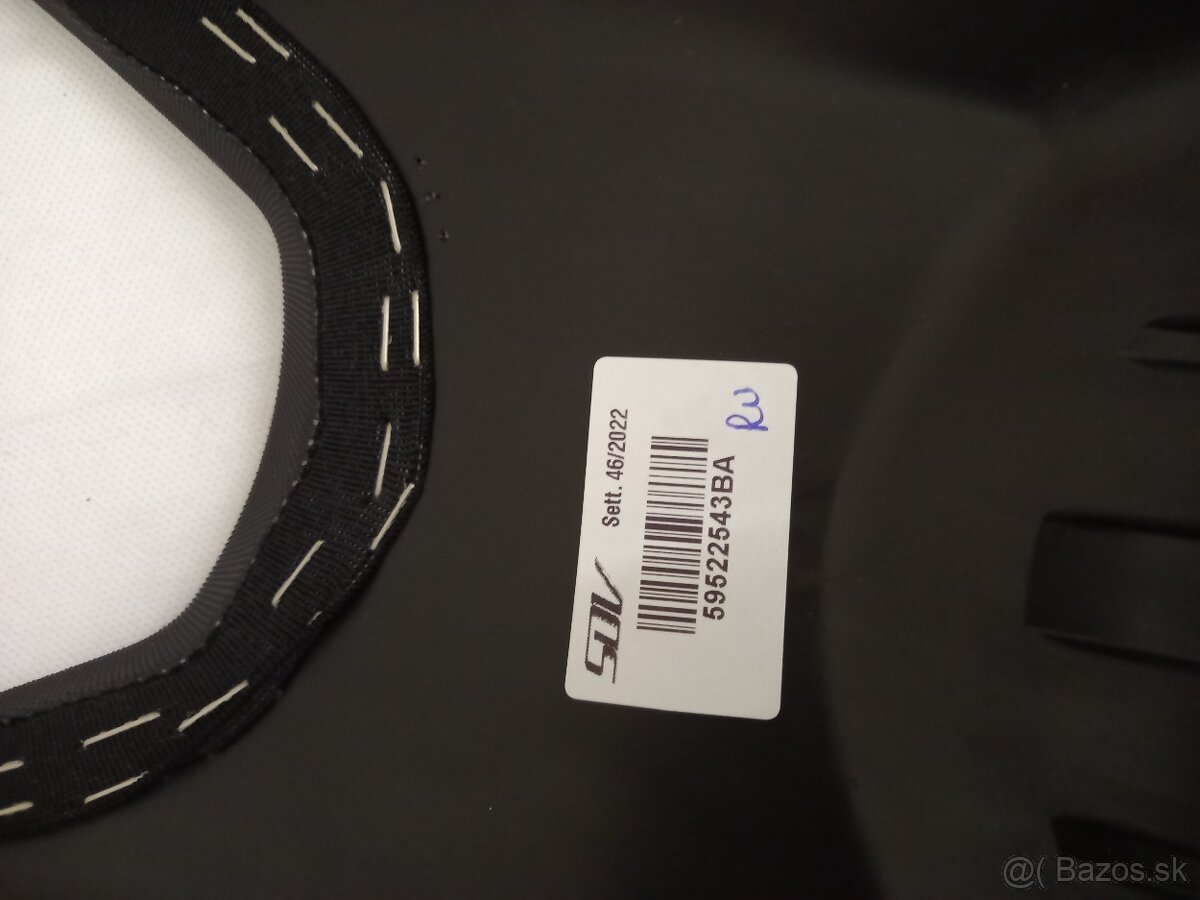 Ducati Hypermotard 939/950 - 11