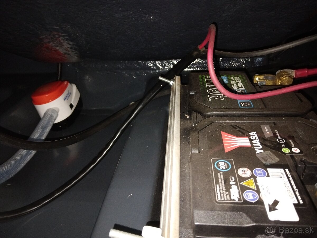 Loď motorový čln Rocca suzuki dt40 - 11