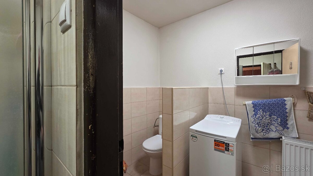 Predaj rodinný dom Handlová, pozemok 1544 m2 - 11