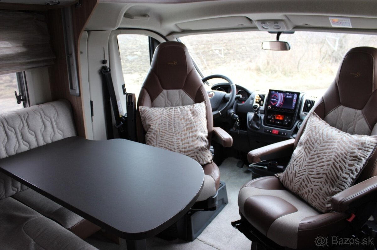 Burstner IXEO 710 TOP STAV - 11