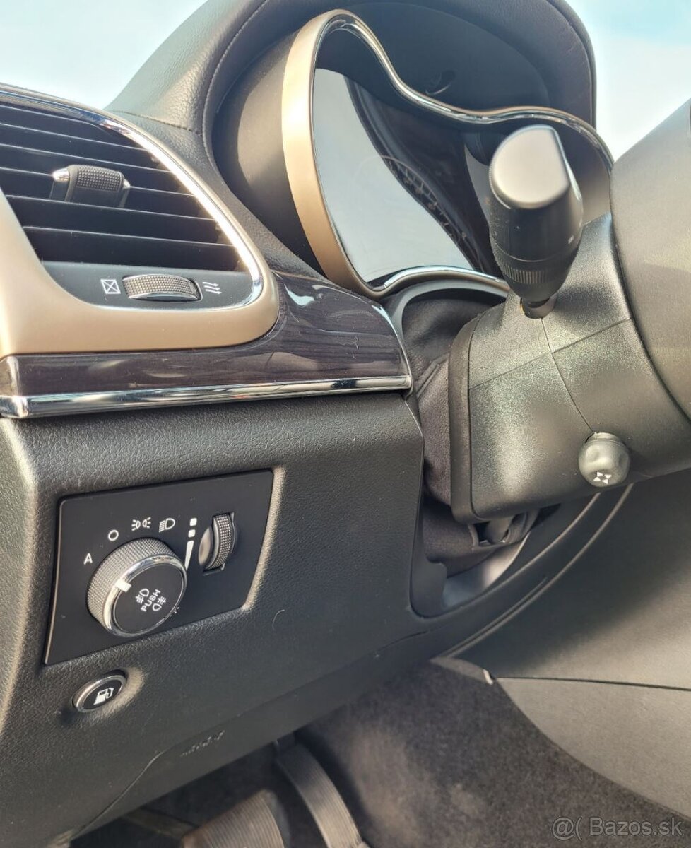 Jeep Grandcherokee WK2 3,0D 270ps - 11