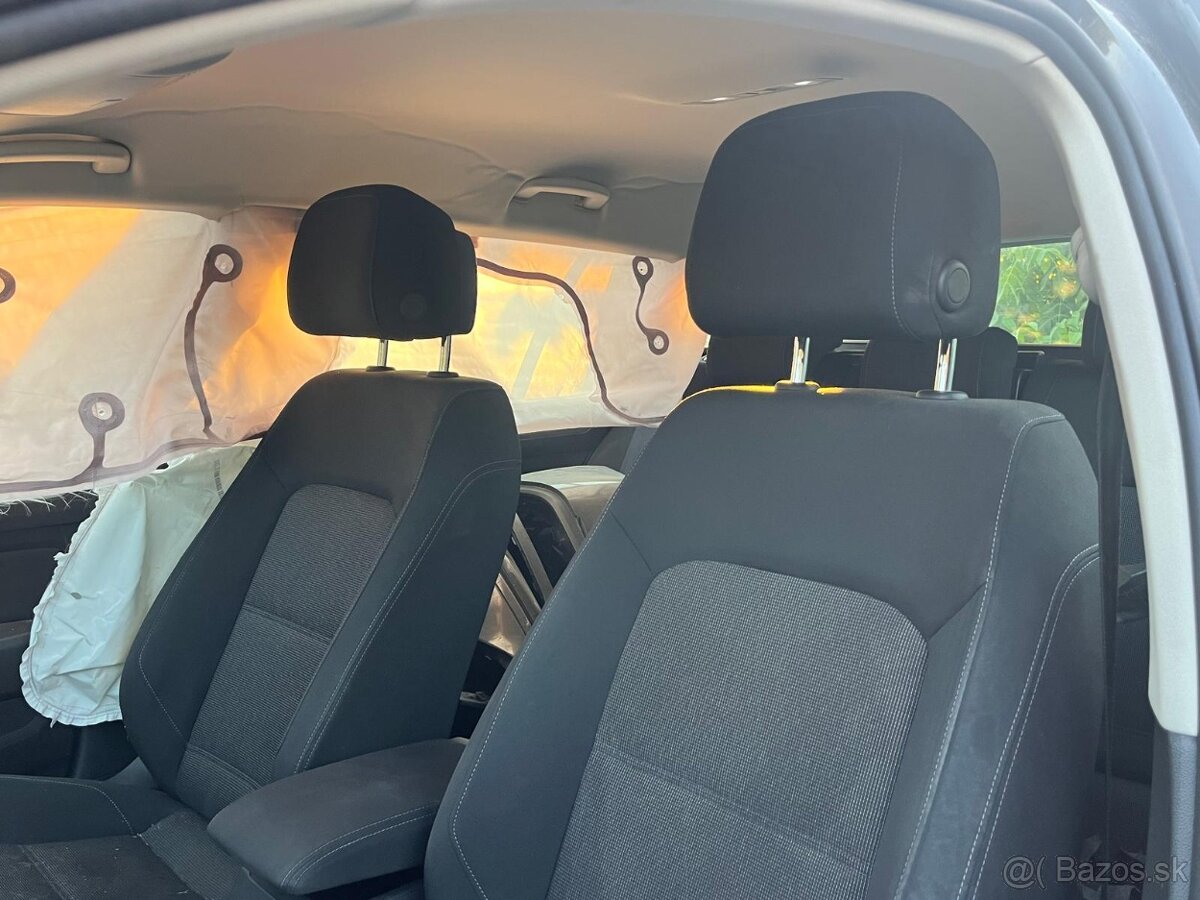 Volkswagen Passat Variant 1.4 TSI2018Comfortline ACT DSG - 11