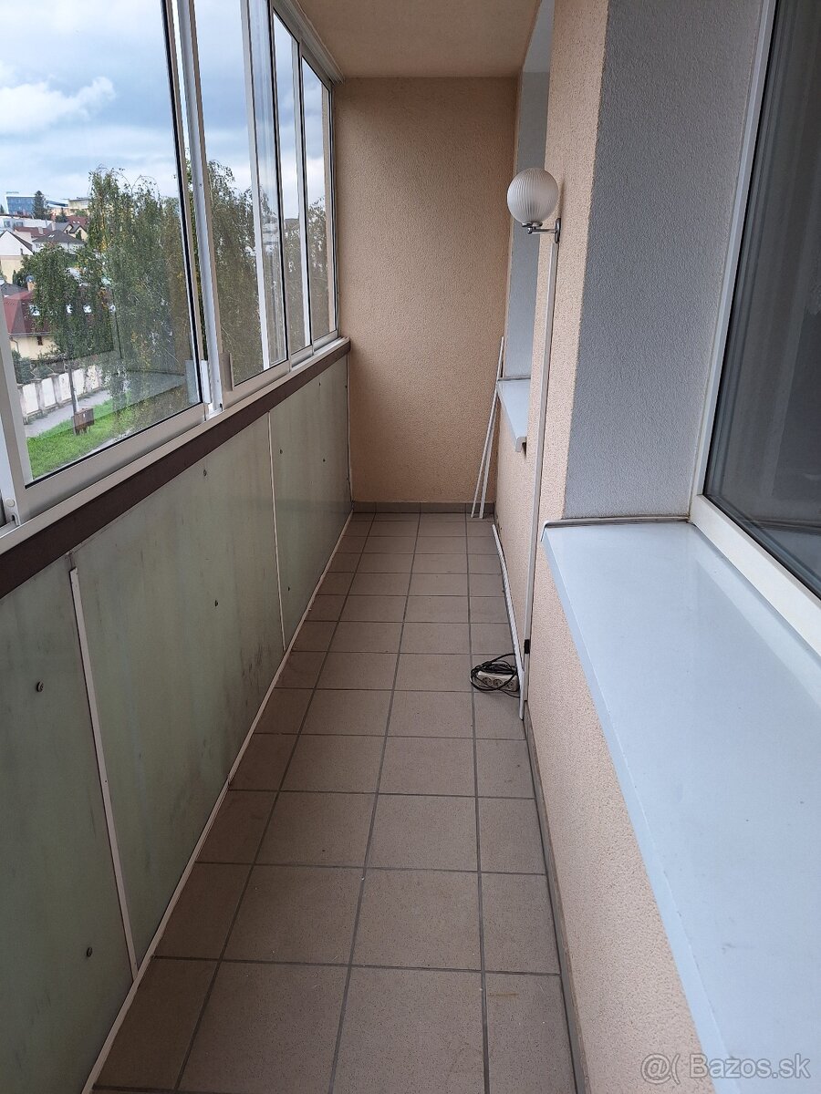 Prenajom 3 izbový byt Kosice juh - 11