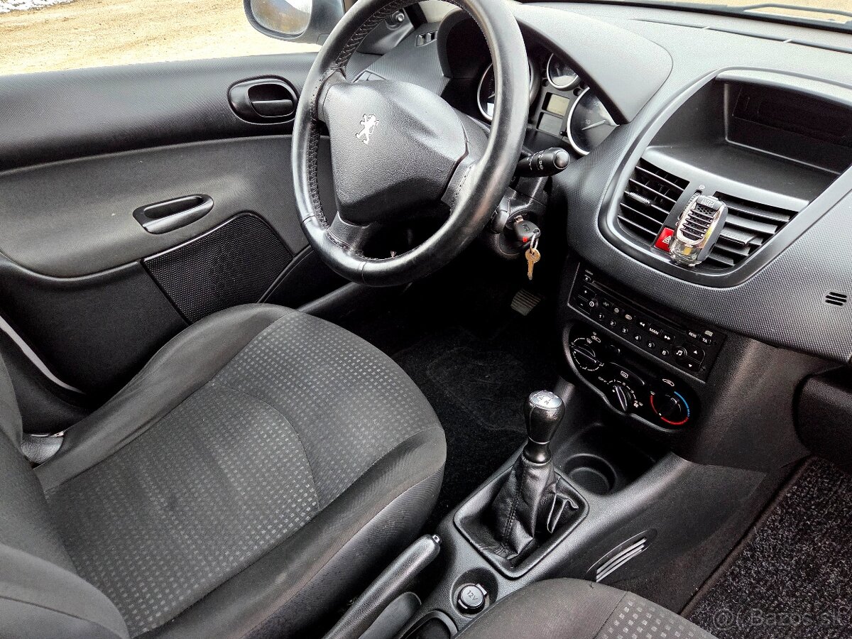 Predám Peugeot 206+ - 11