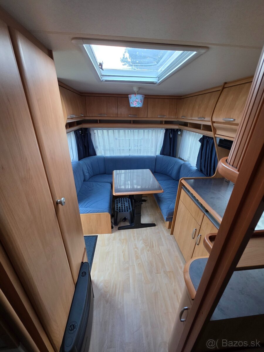 Obytny prives Hobby 460 Excellent - mover, predstan - 11