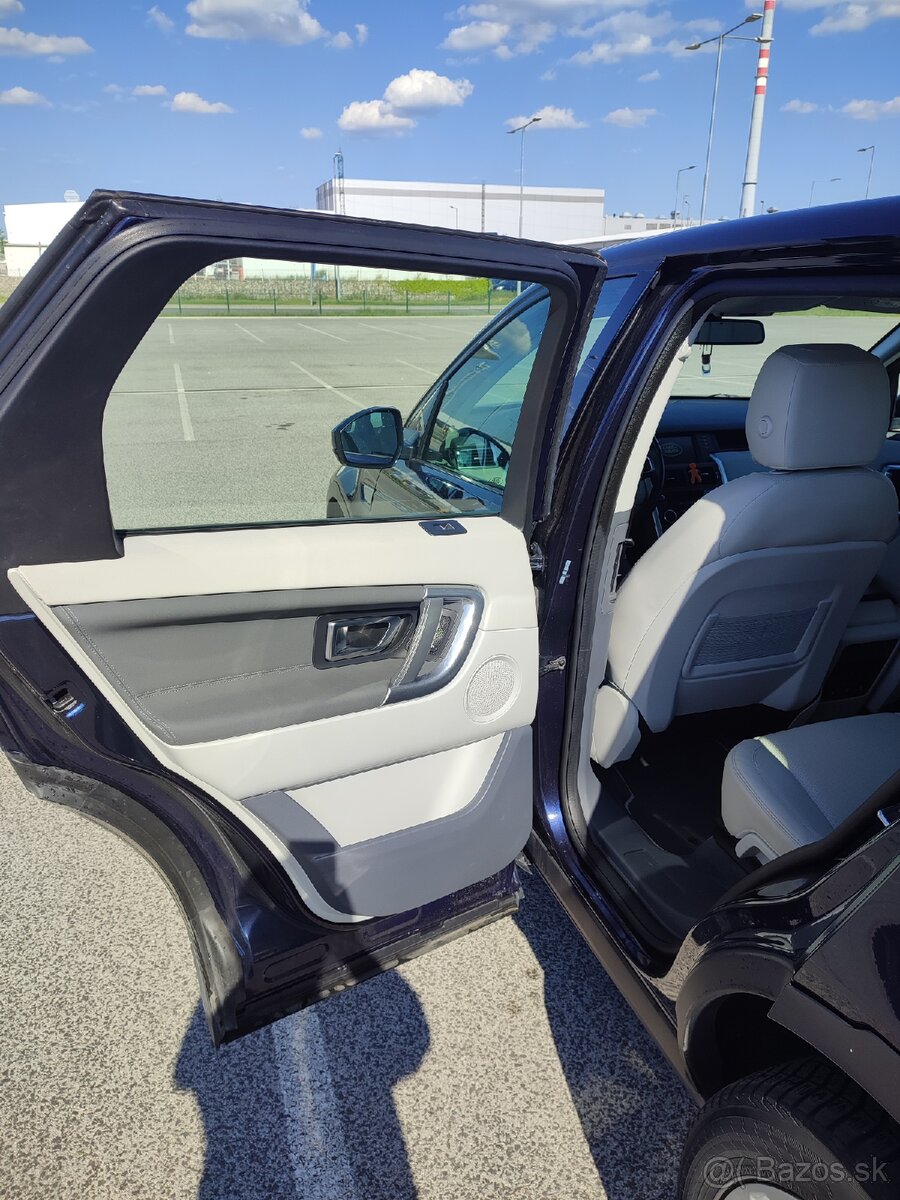 Land Rover Discovery sport - 11