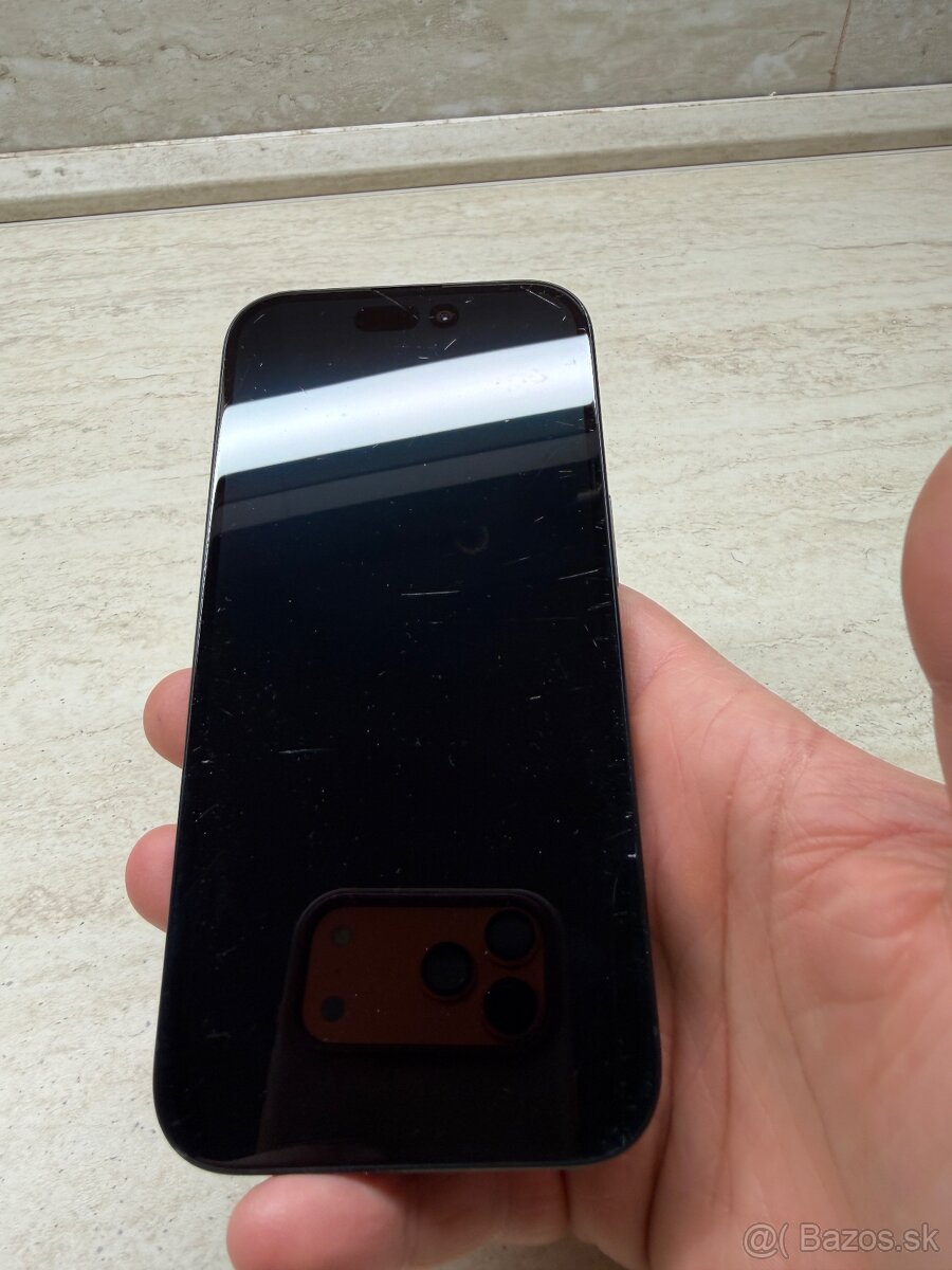 iPhone 16 256GB Black, 8 cyklov, 100% - 11