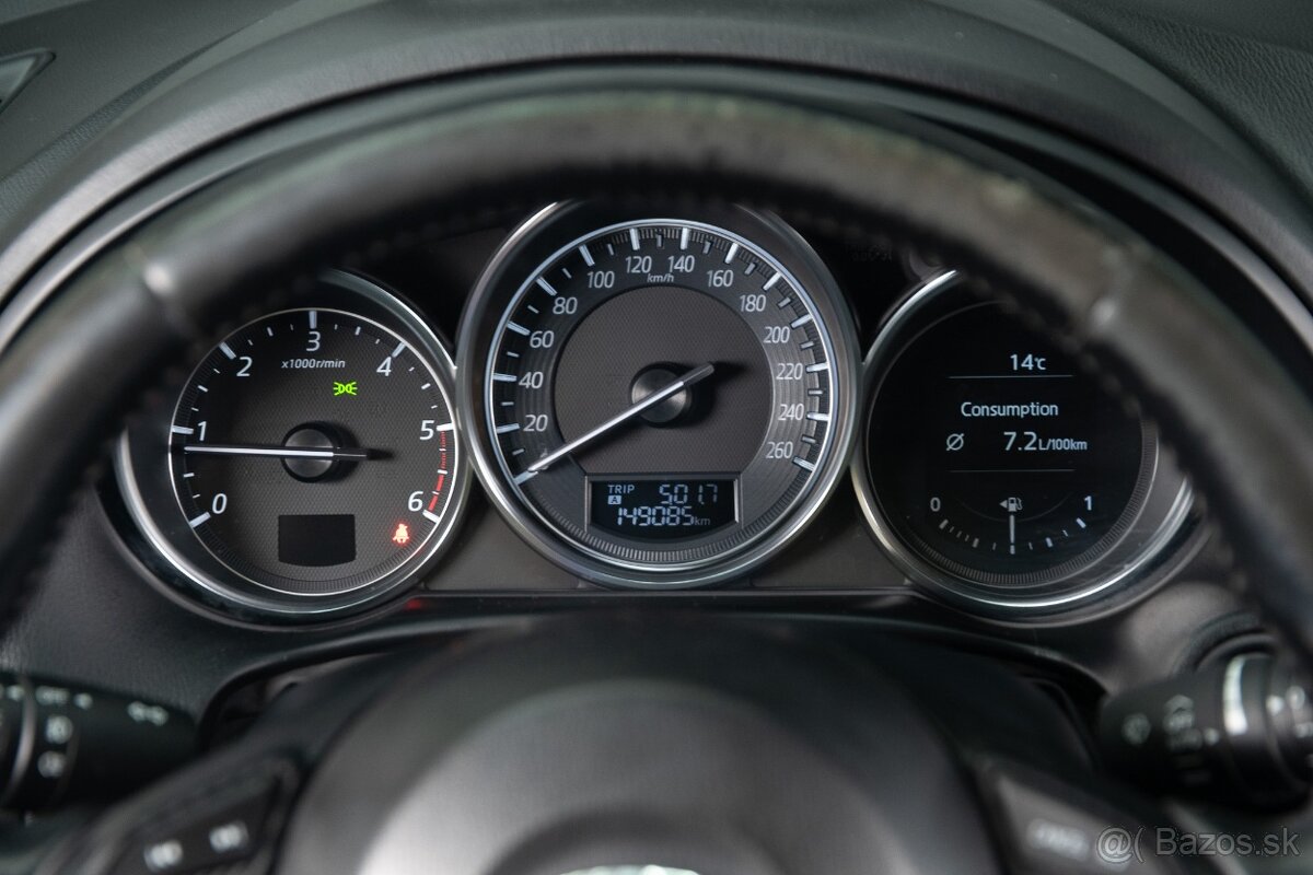 Mazda CX-5 2.2D 110kW, manuál, 4x4, 2015 - 11