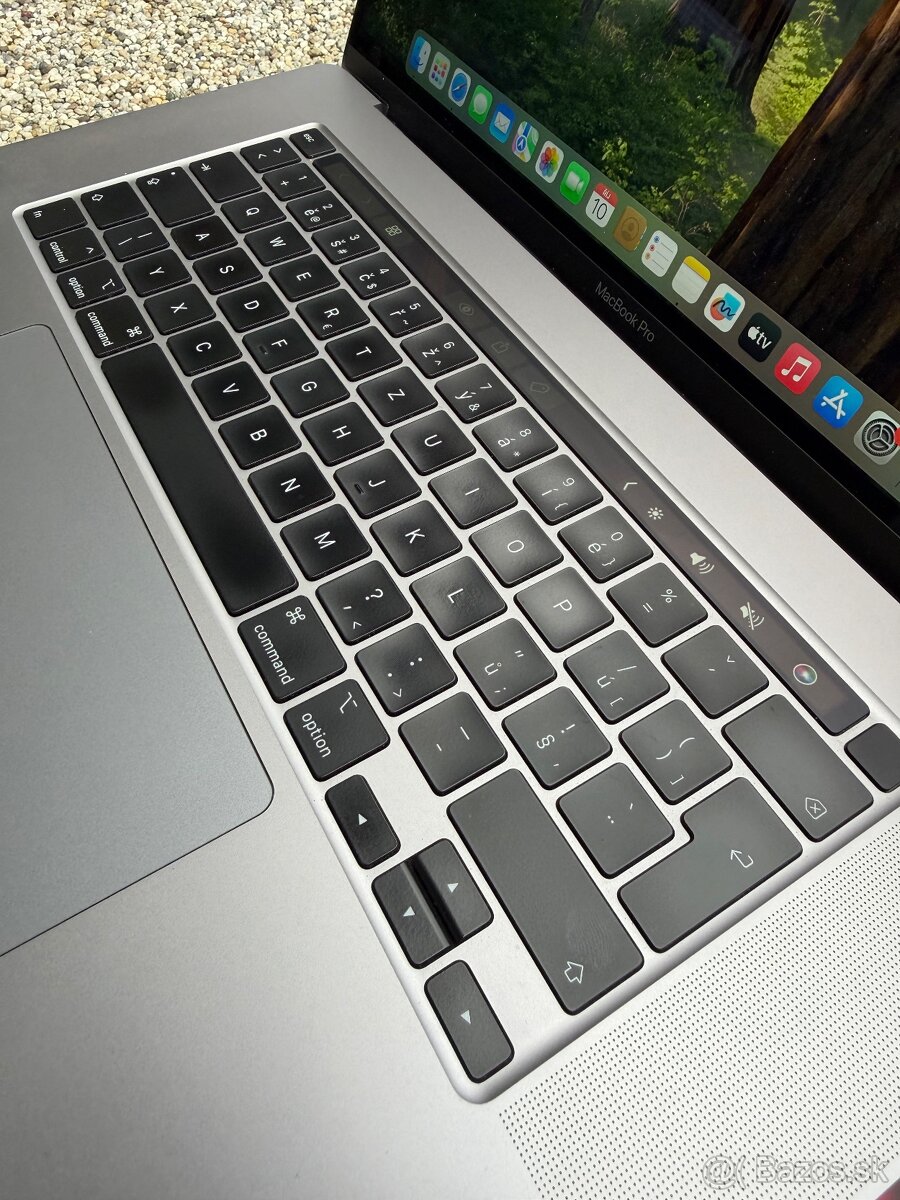 CTO MacBook Pro 16 2019 CZ - 11