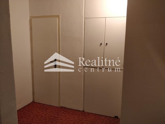 Predáme 2 izb. byt s balkónom - 11