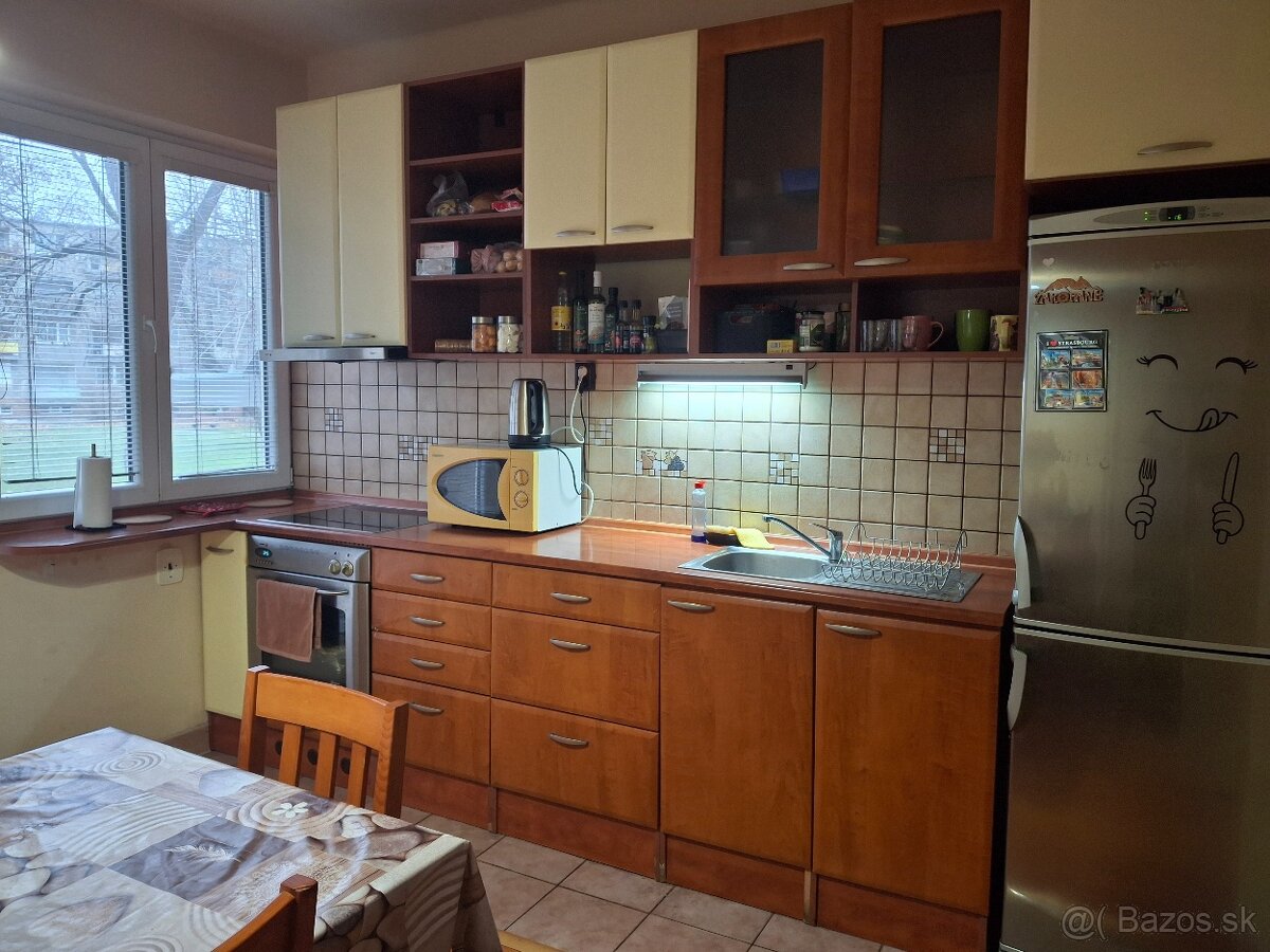 2-izbový byt 65 m², centrum, bez provízie - 11