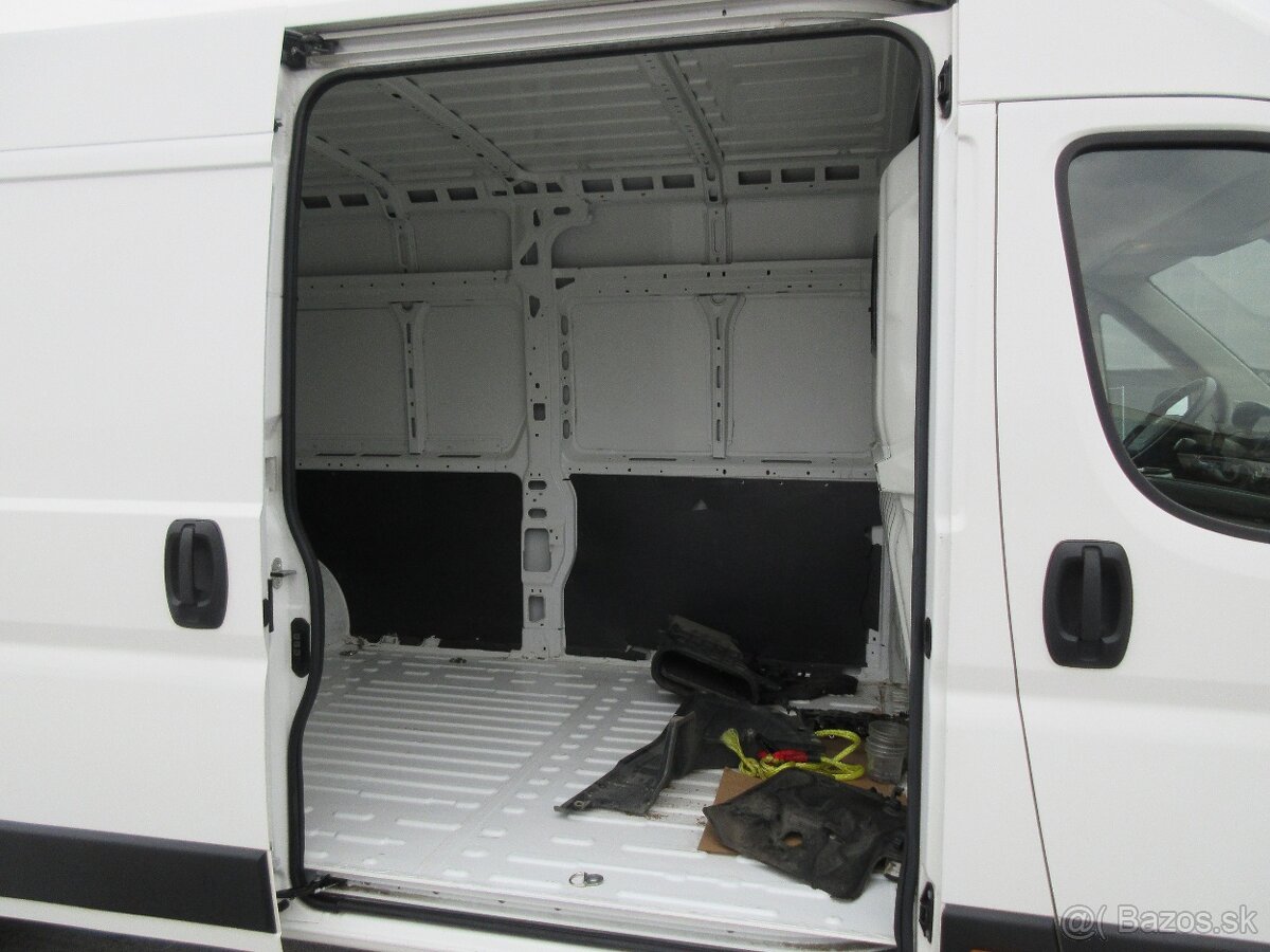 Peugeot Boxer 2.2 BlueHDi 435 L4 s odp. DPH NEPOJAZDNÉ - 11