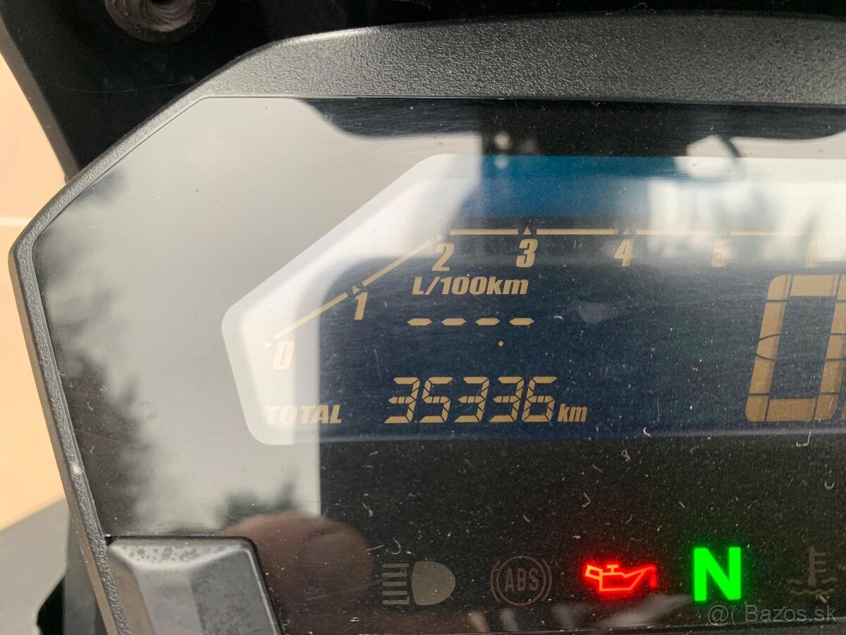 Honda NC750X DCT - 11