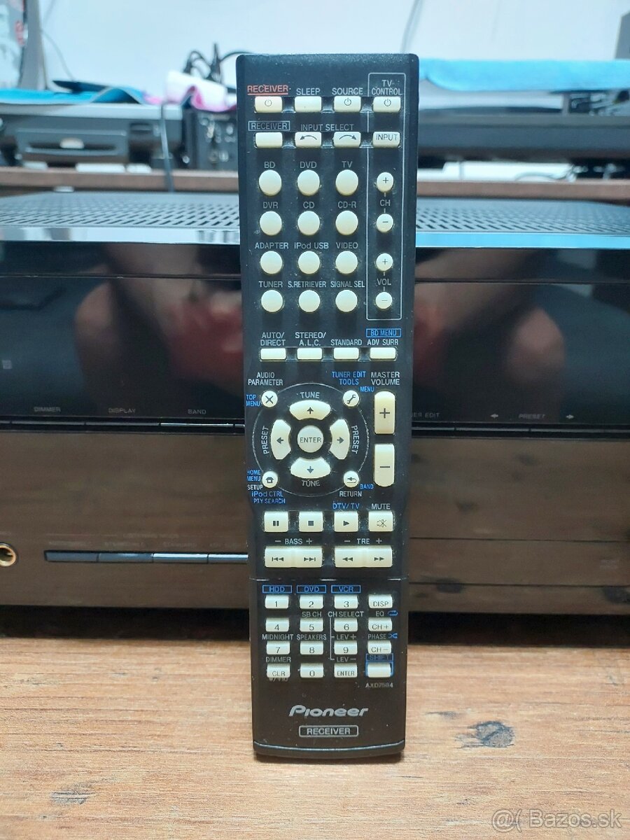 Pioneer VSX-820 - 11