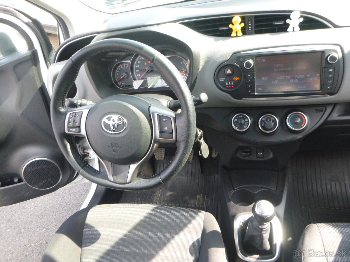 Toyota Yaris 1,3i 2016 - 11