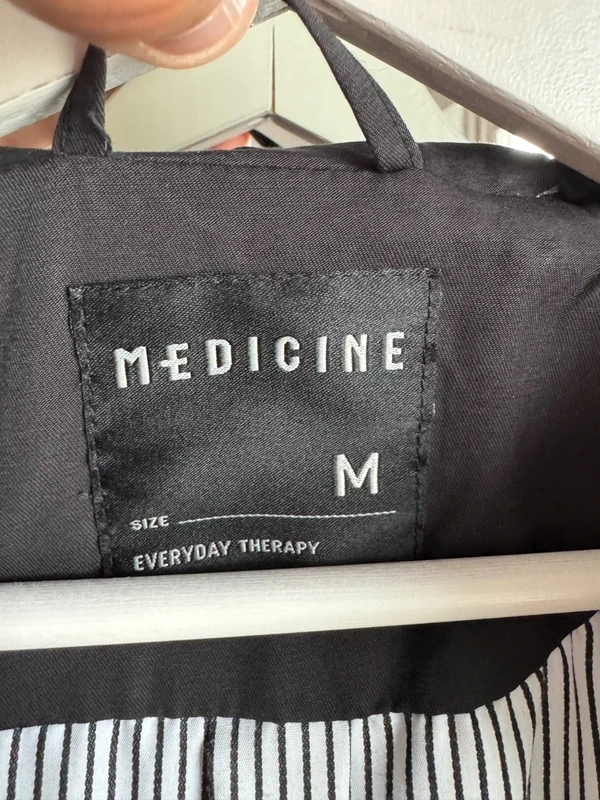 Medicine dámska Bunda - M - 11