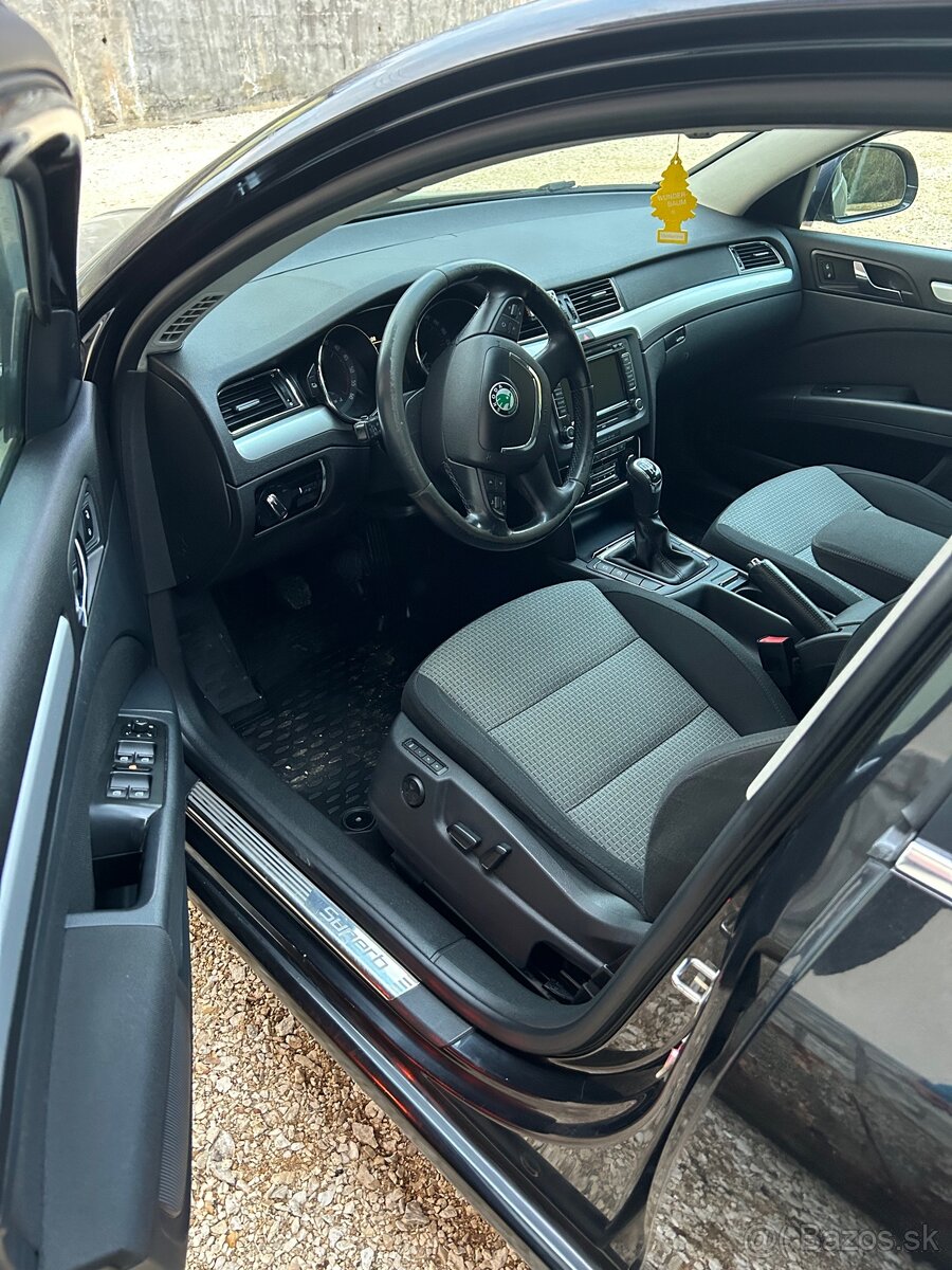 Škoda Superb II 1.6 TDI 77kW - 11