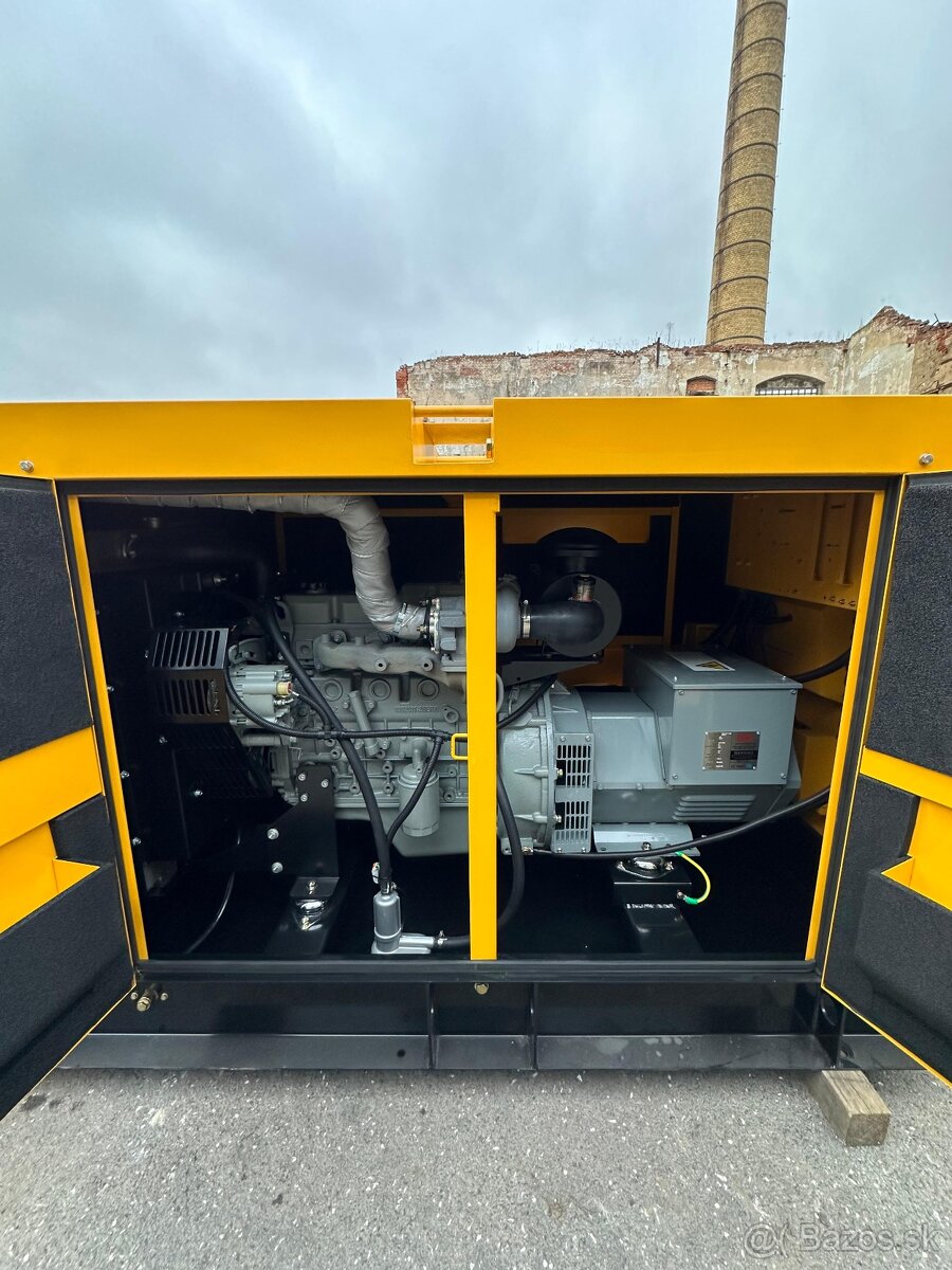 DIESELOVÁ ELEKTROCENTRÁLA PCA POWER PDE-44KVA, AKCE - 11