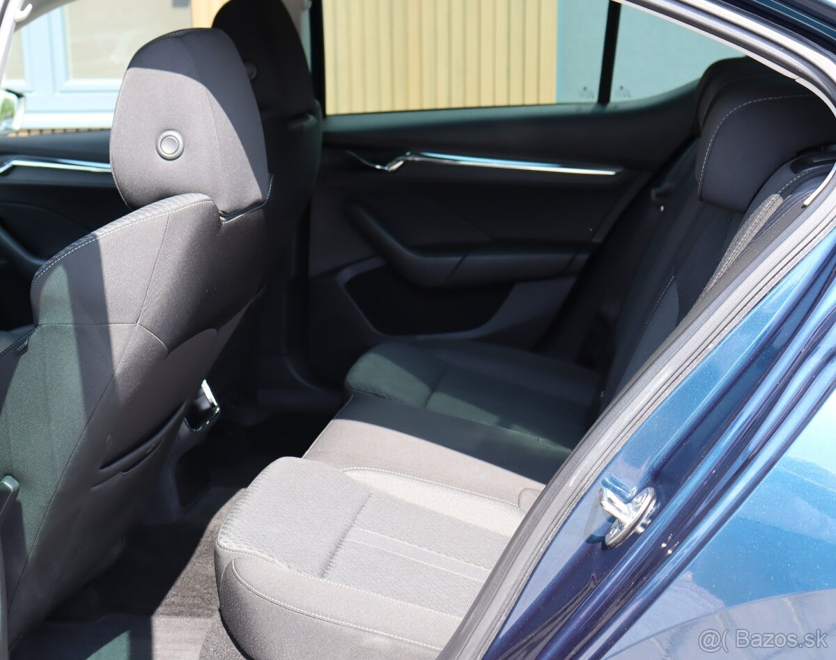 Škoda Octavia 2.0 TDI Style DSG - 11