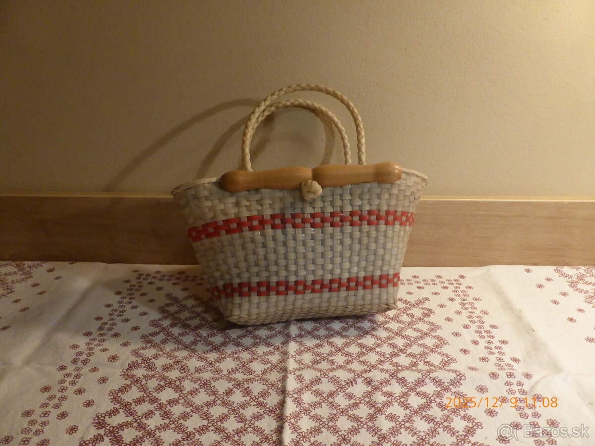 Predám retro Bábiky v pôvodnom oblečení alebo bez - 11