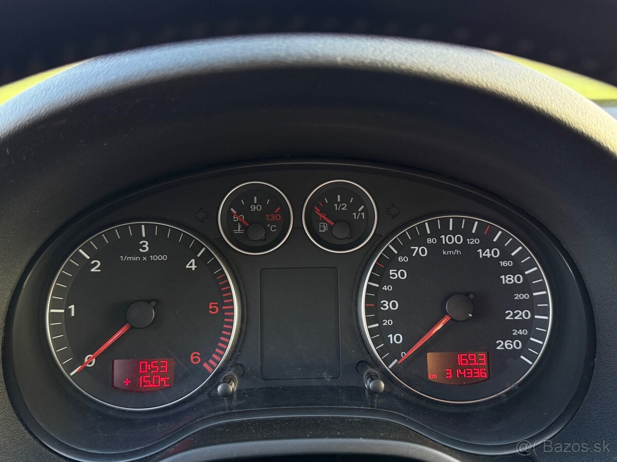 AUDI A3 8P 2.0 TDI 103kw - 11
