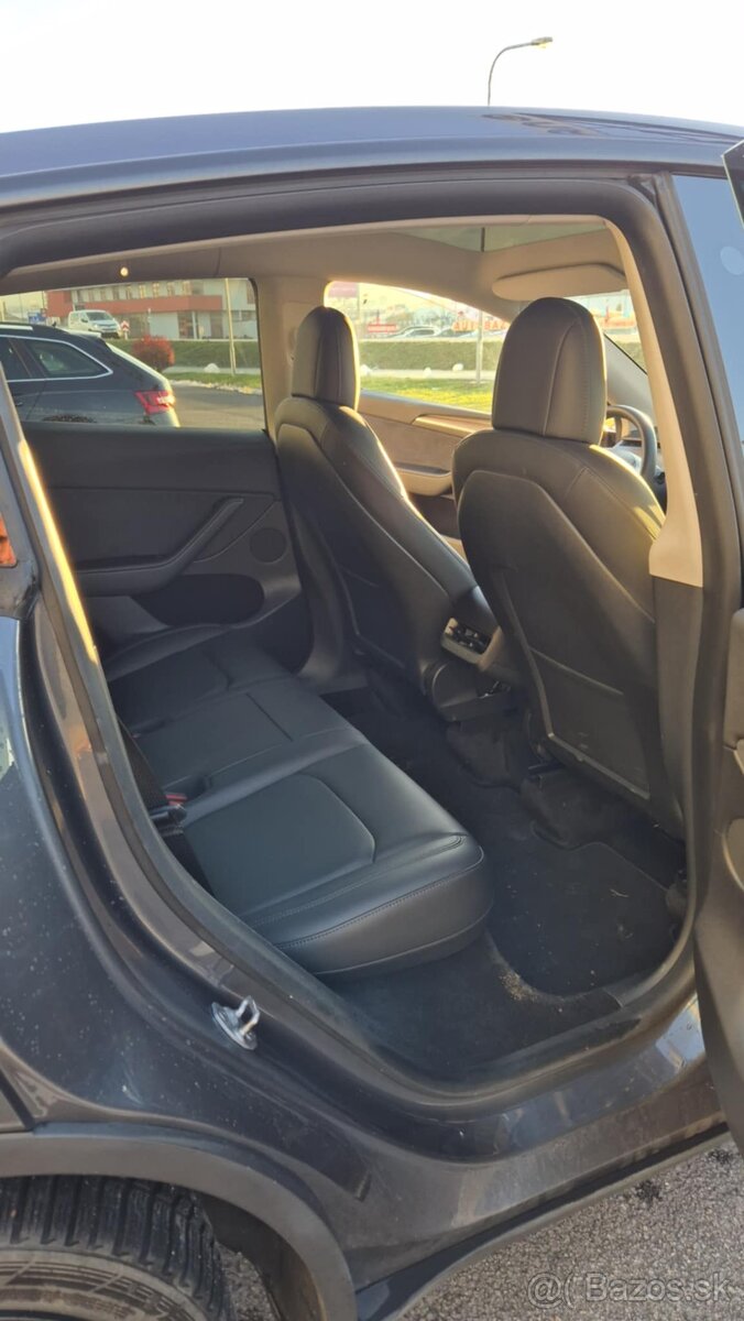 Tesla Model Y Long Range Dual Motor – 09/2021, TOP STAV - 11