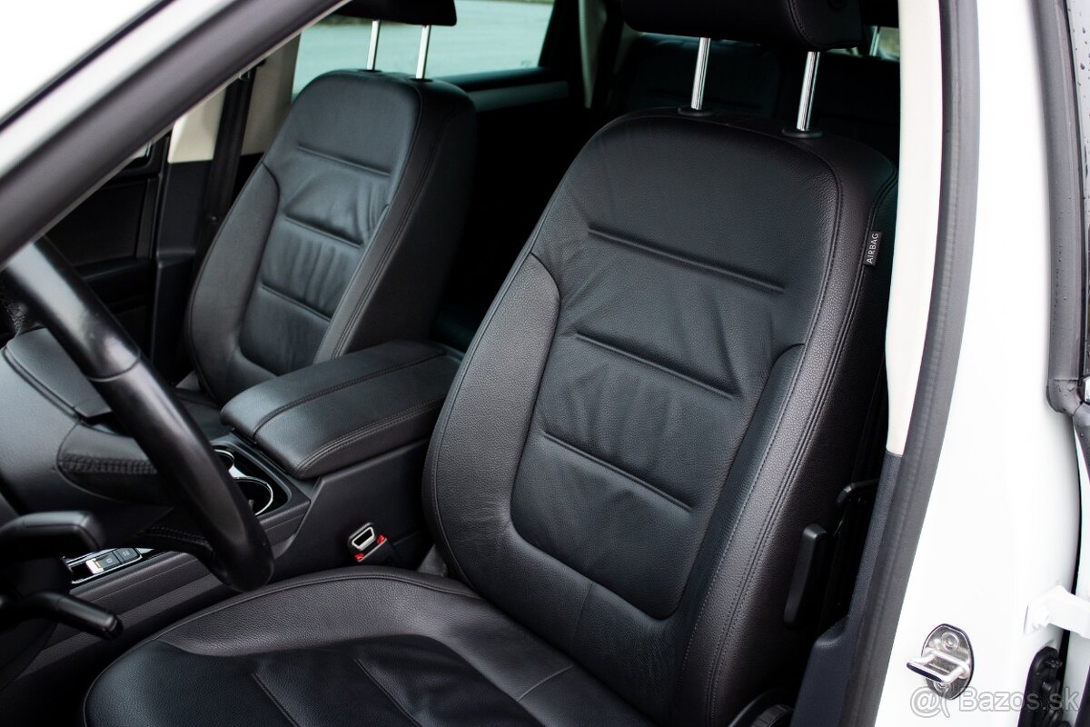 VW Touareg 3.0TDI V6 4Motion (2017) - 11
