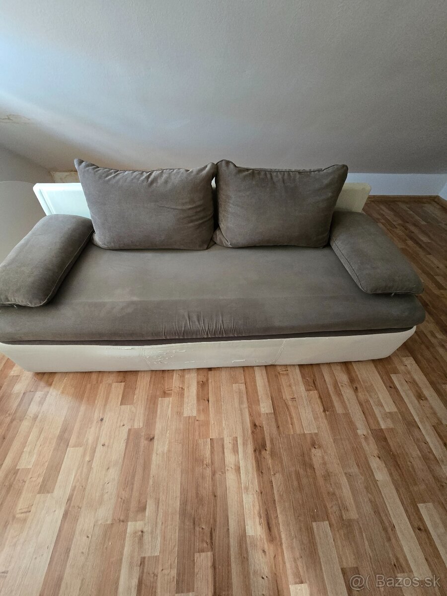 Rozkladací gauč - 11