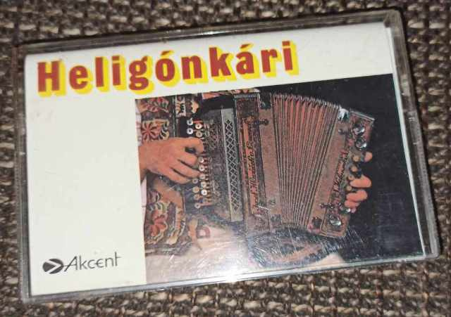 RETRO DVD, VHS a MC KAZETY - 11