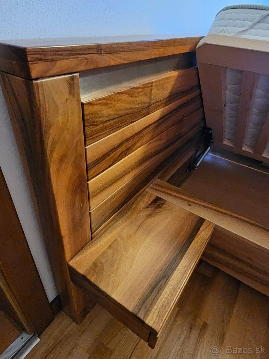 Manželská postel - 11