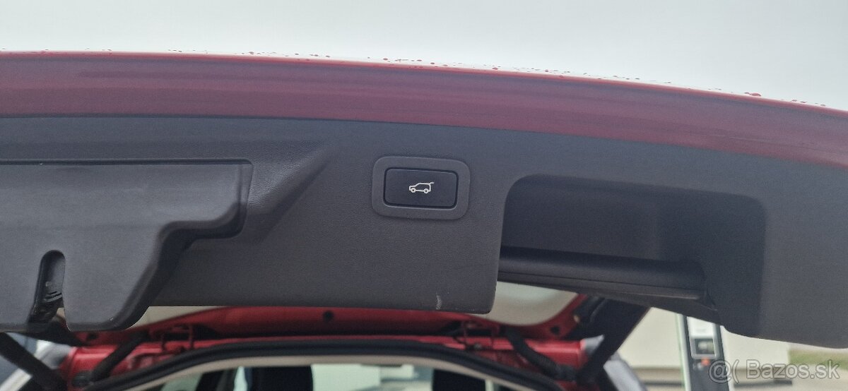 Land Rover Discovery Sport 4x4 automat - 11