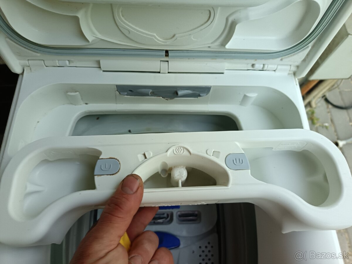 Práčka úzka electrolux - 11