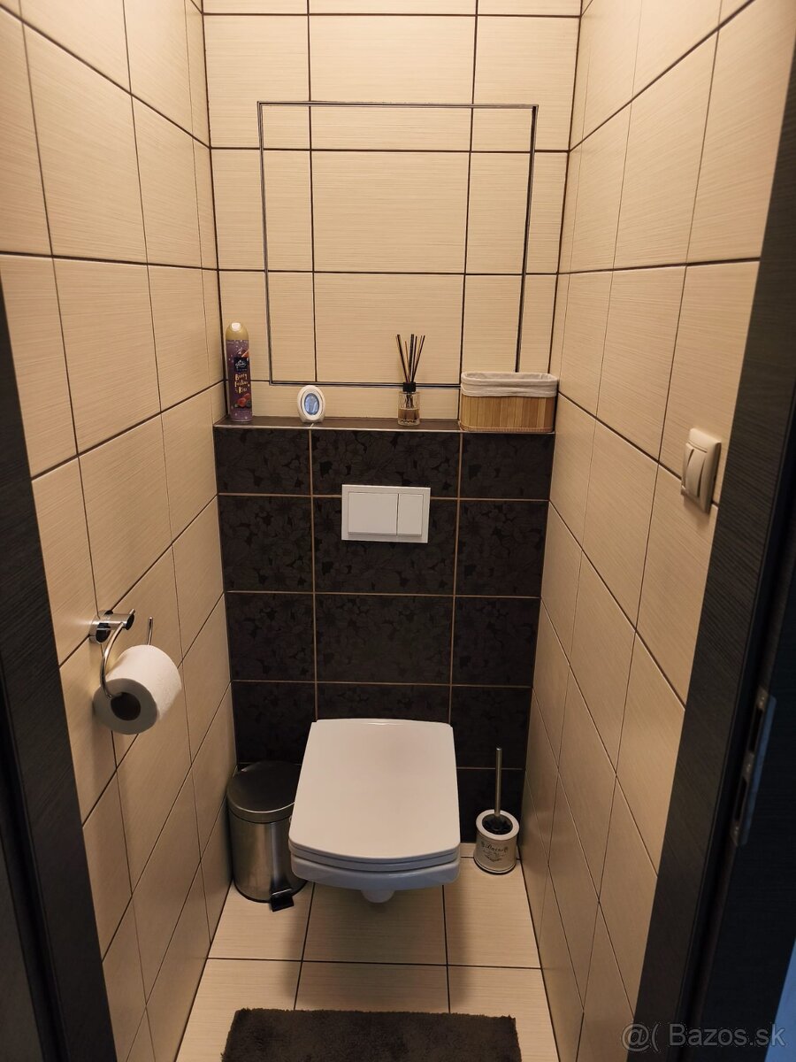 Predaj kompletne prerobeného 3 izbového bytu - 11