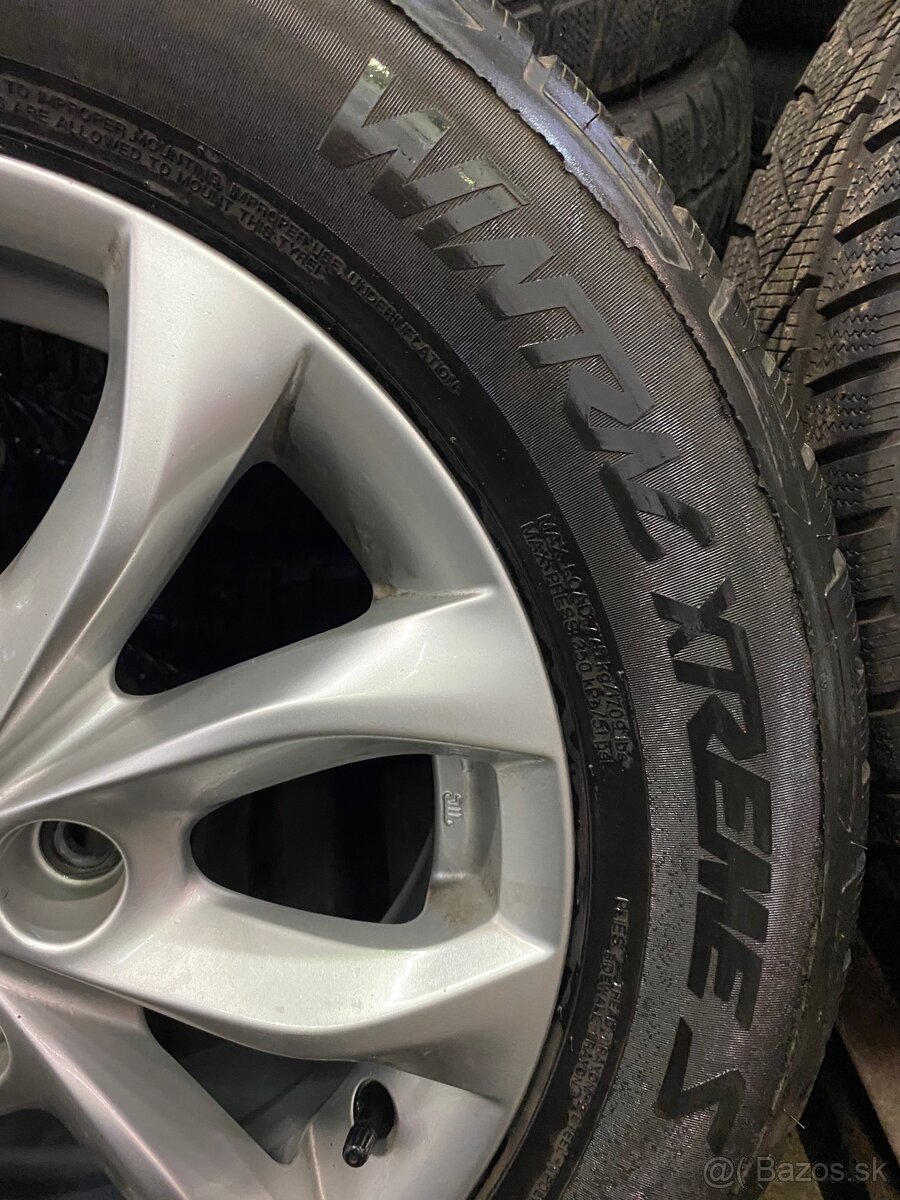 5x114,3 R16 6,5J ET50 Mazda + 215/60 R16 zimné - 11