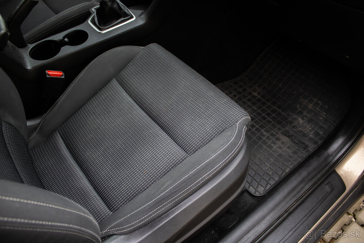 Kia Sportage 2.0crdi 4x4 - 11