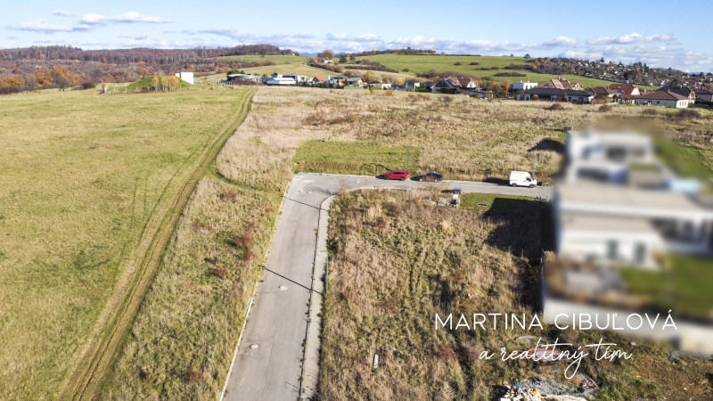 Slnečný stavebný pozemok nad Zvolenom 956 m² je na predaj - 11