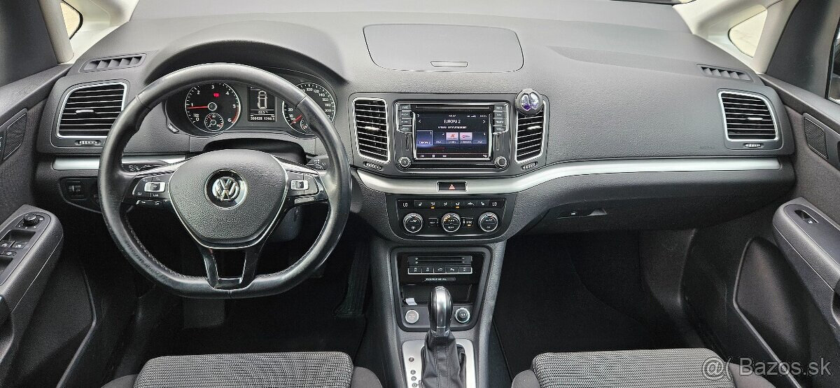 Volkswagen Sharan 2.0 TDI 150k Comfortline DSG - 11