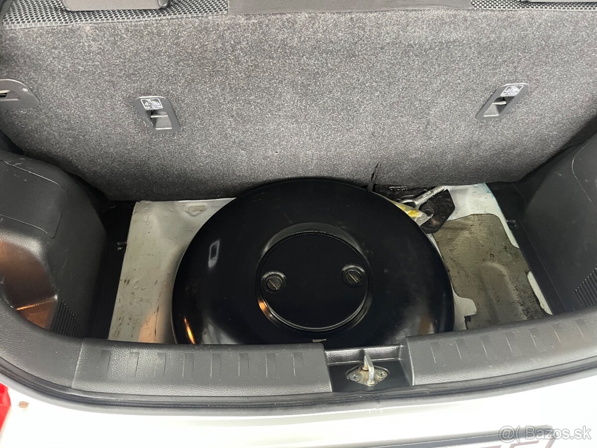Suzuki Swift Sport ZC32S 2012 - 11