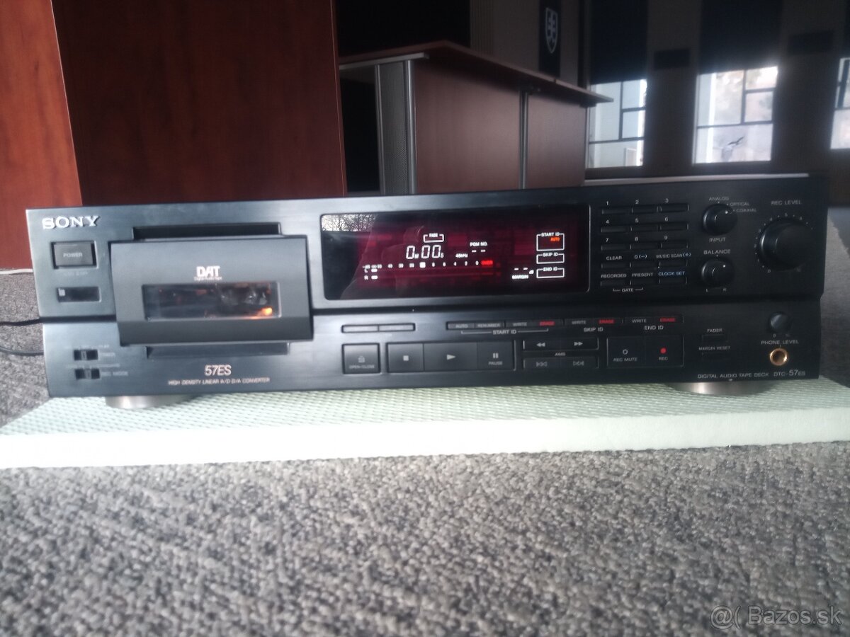 Sony DTC 57 ES - 11