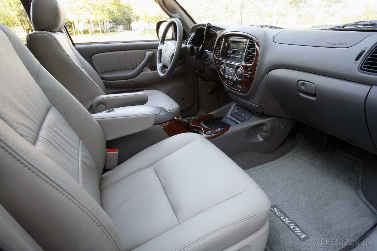 2007 Toyota SEQUOIA LIMITED 4WD - 11