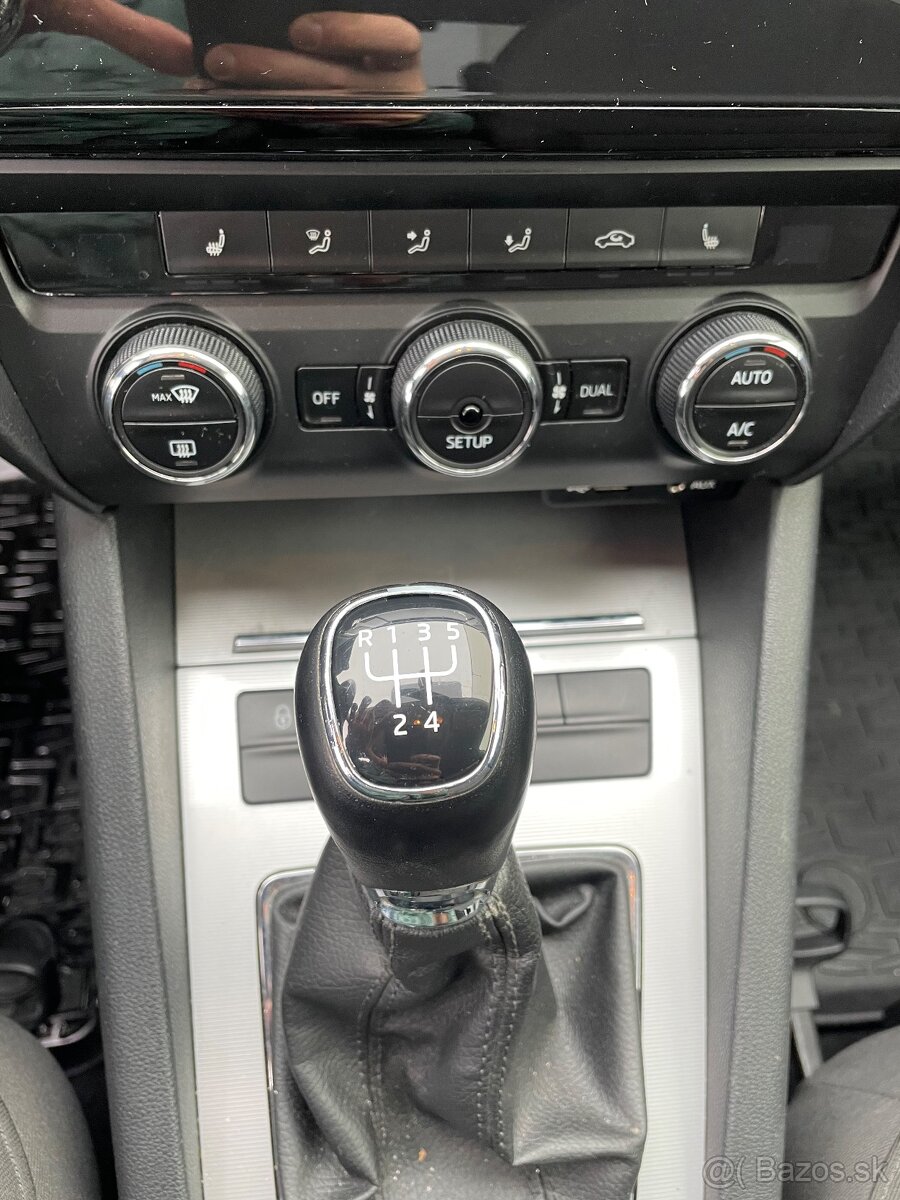 Škoda Octavia 3 1.6 tdi - 11