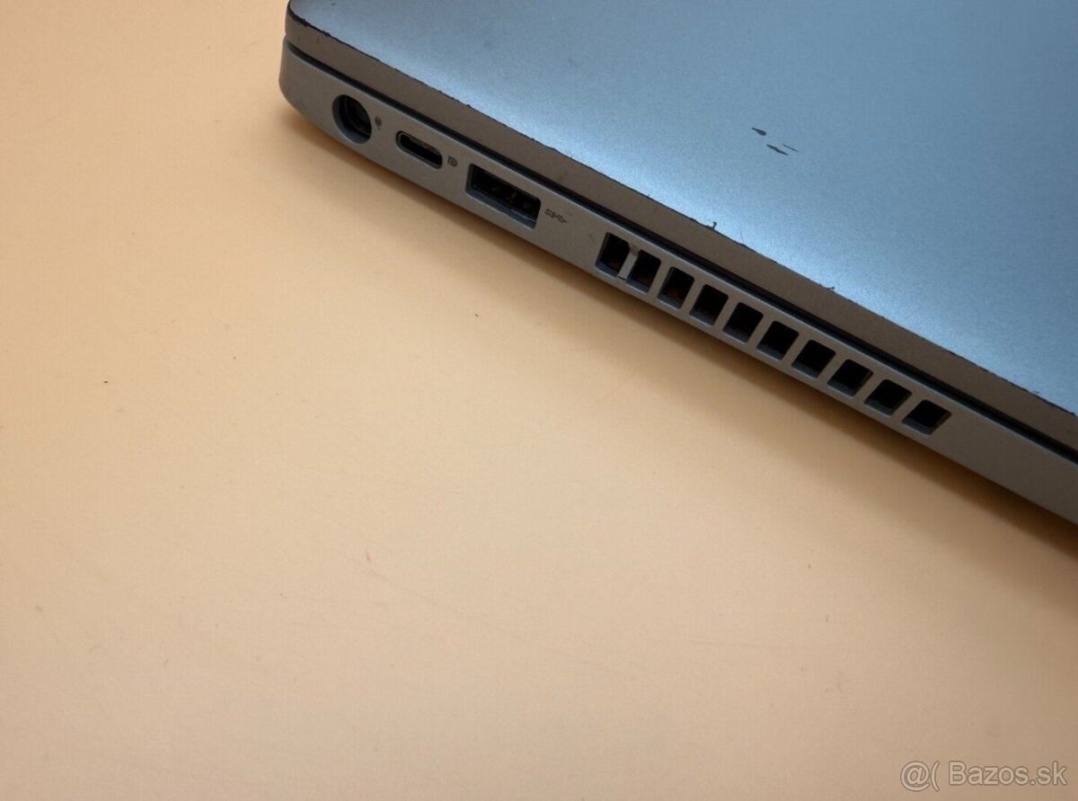 Notebook Dell Latitude 5410 i5-10310U/16GB RAM/B-kat/FHD/SSD - 11