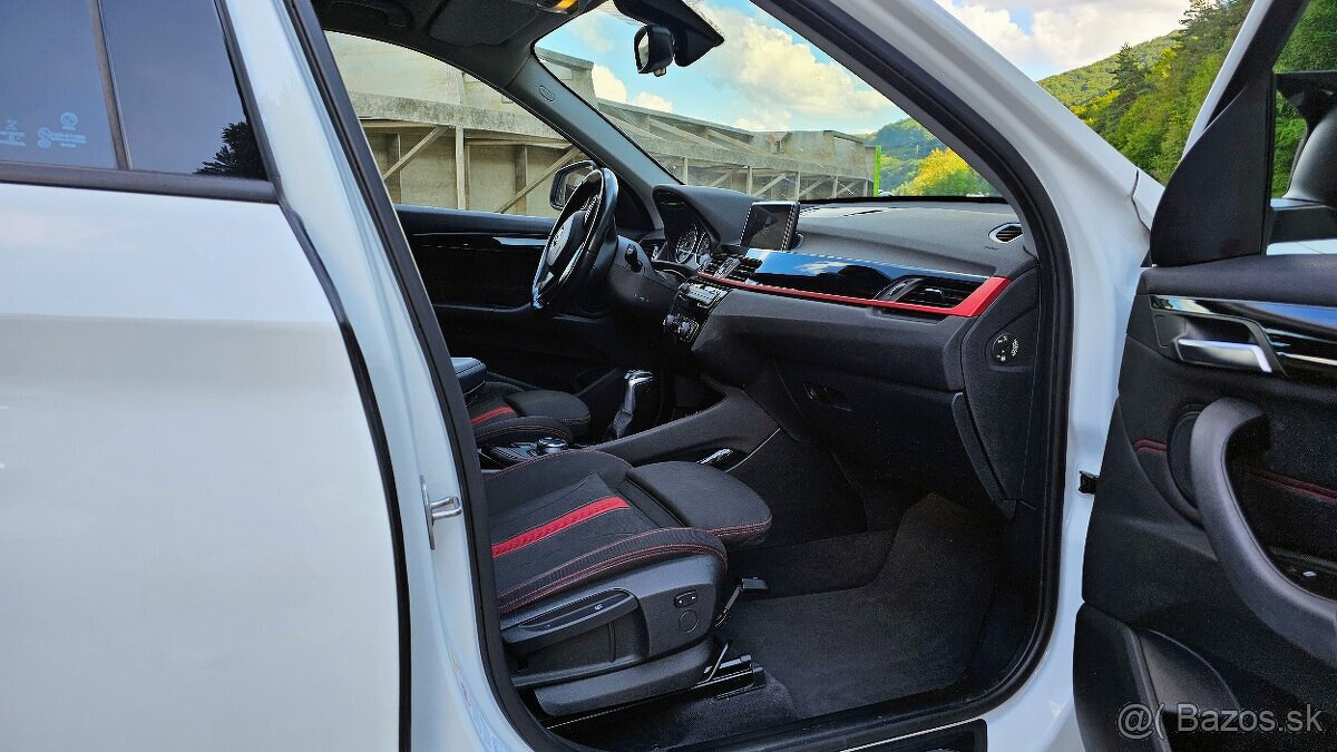 BMW X1 sDrive 18d 110kW Sport Line A/T 6/2016 214000km - 11