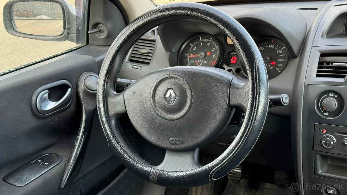 Renault Mégane Grandtour 1.6 16V Authentique - 11