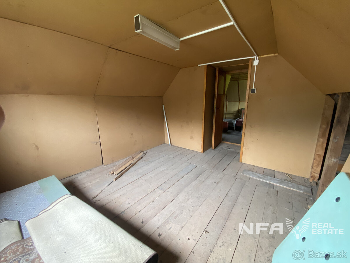 Chatka v obci Zlatno pri Poltári - 11