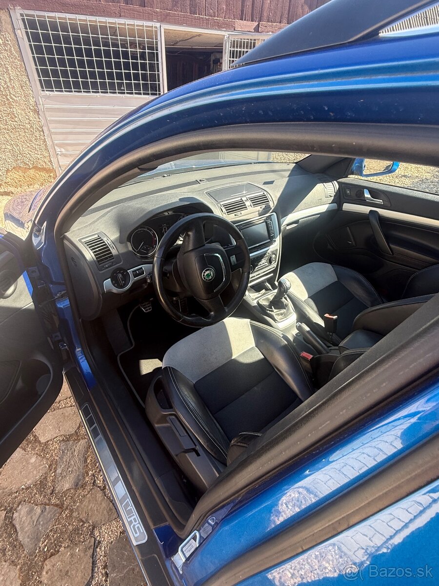 🚗 Škoda Octavia RS 2.0 TFSI - 11