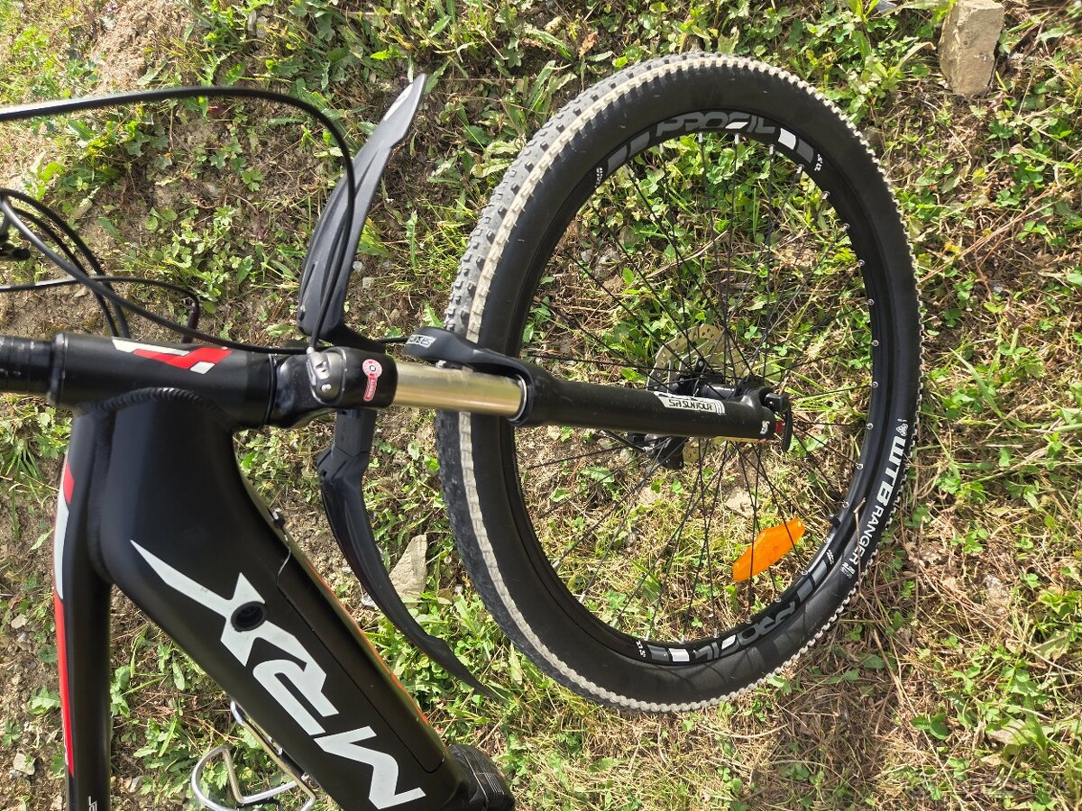 Horsky elektrobicykel damsky pansky pneu 27,5 - 11