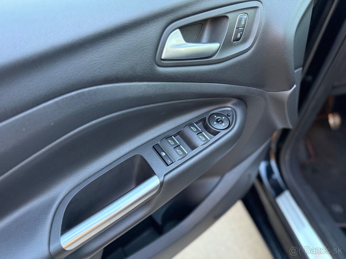 Ford Kuga 1.5 Ecoboost ST-Line 110kw - 11